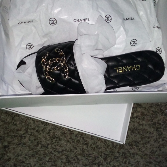 Chanel sandals - Picture 5 of 6